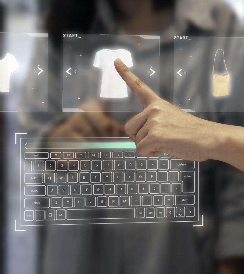 digital-wardrobe-transparent-screen